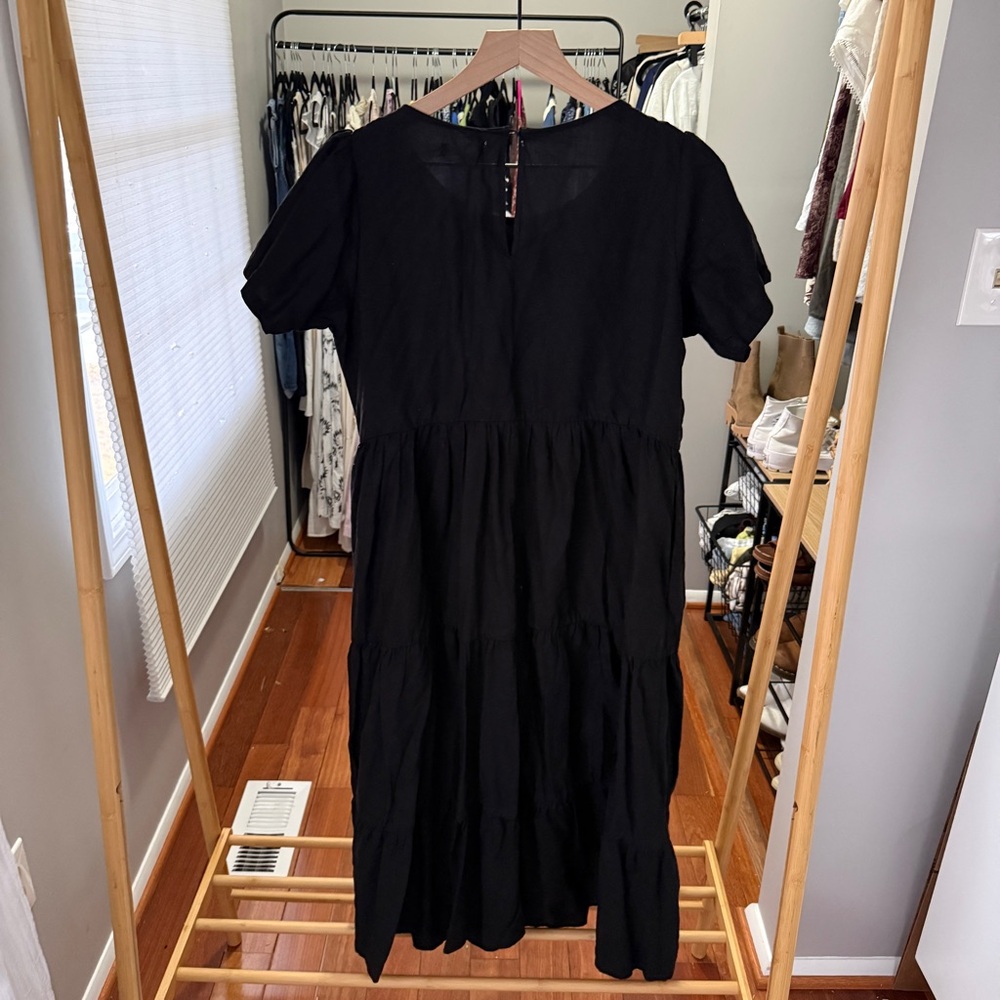 Tradlands Chalet Tiered Midi Dress - Picture 6 of 9